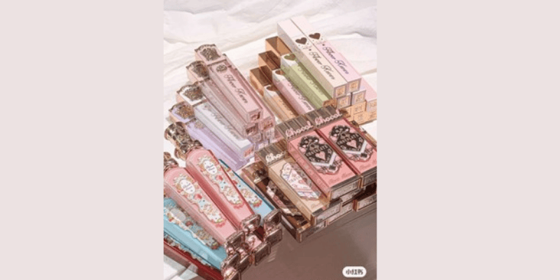 Flower Knows Vietnam